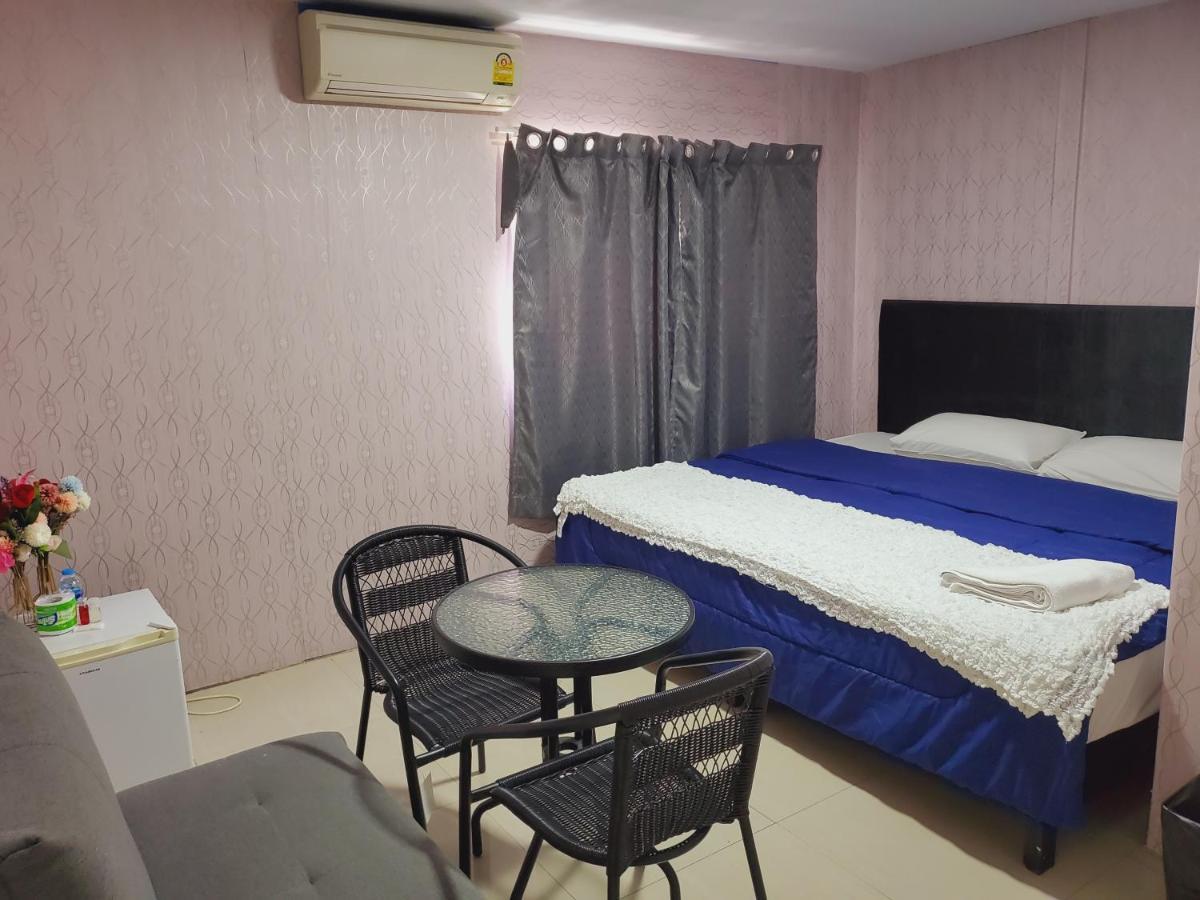 Uno Inn Bangkok Zewnętrze zdjęcie